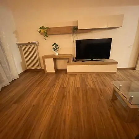 Prestige Appartament アパート カザーレ・モンフェッラート